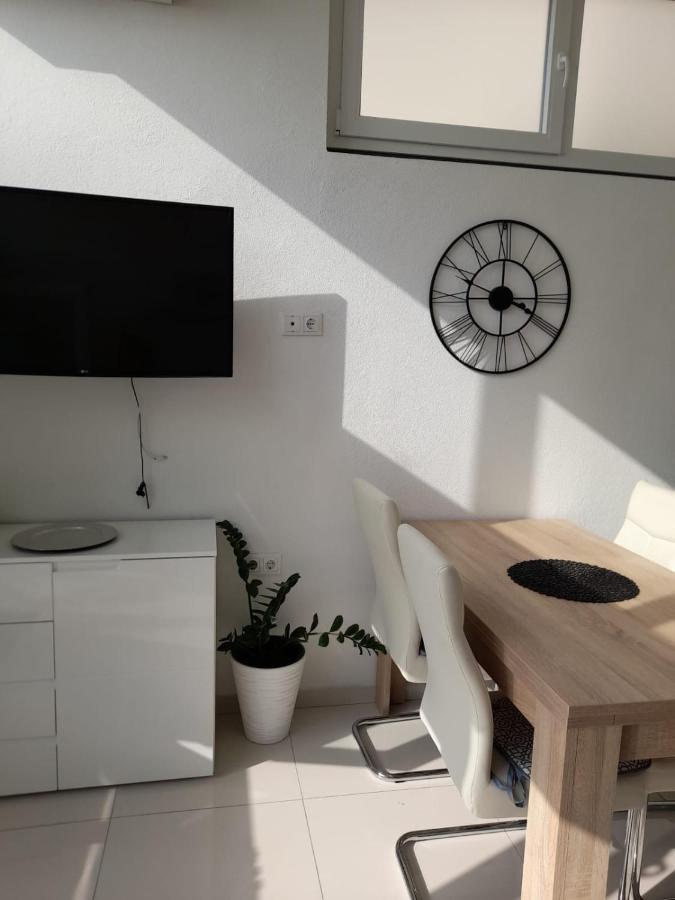 Ml Apartman Senj  Eksteriør billede