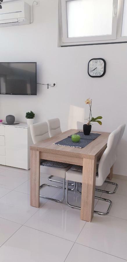 Ml Apartman Senj  Eksteriør billede