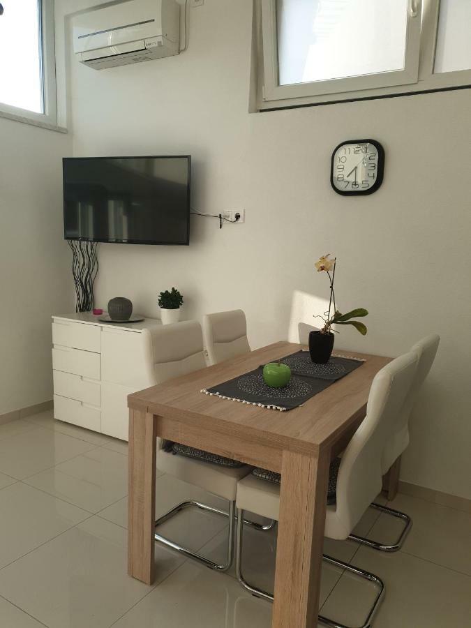 Ml Apartman Senj  Eksteriør billede